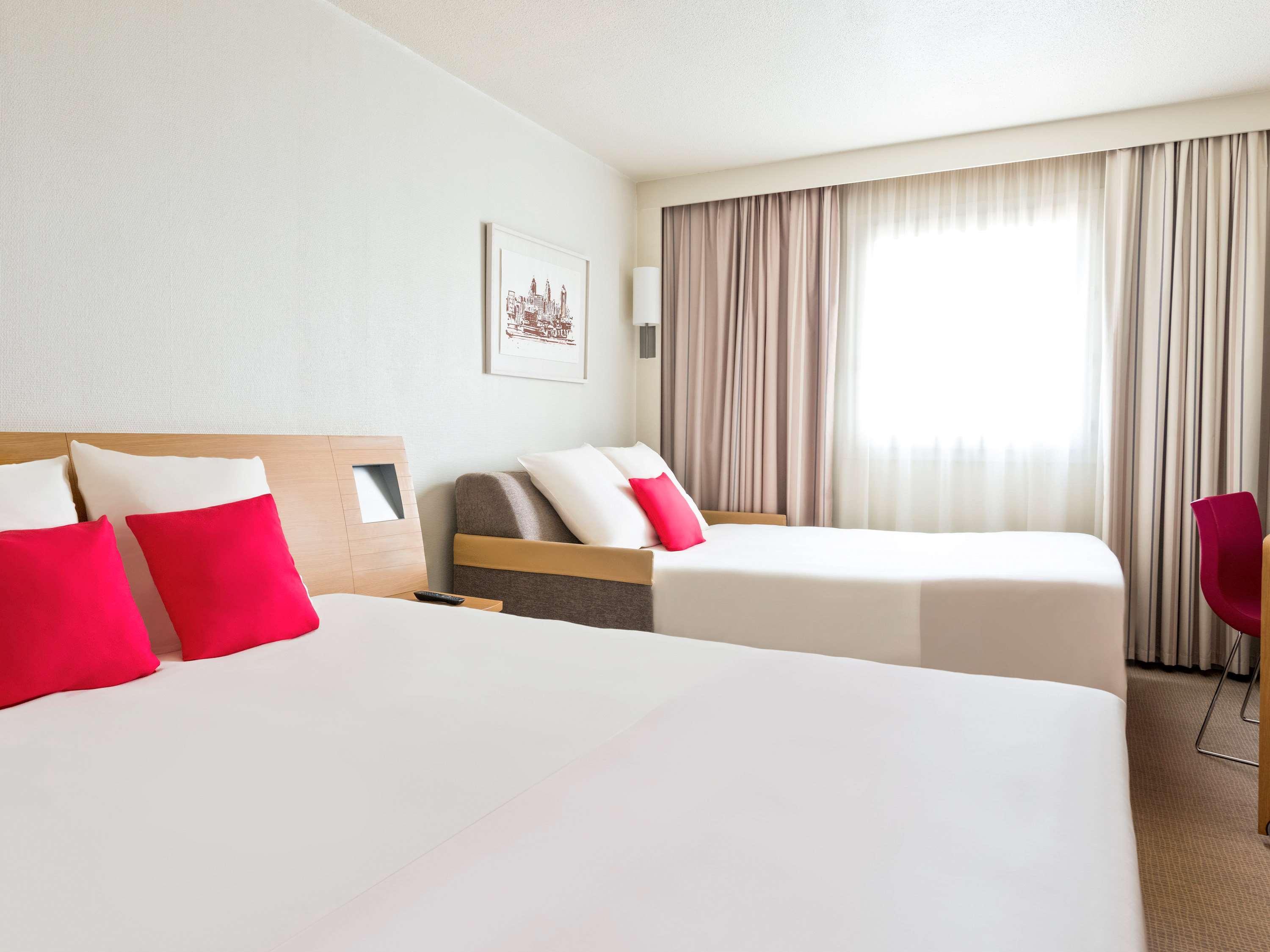 Novotel Atria Nimes Centre Exterior photo