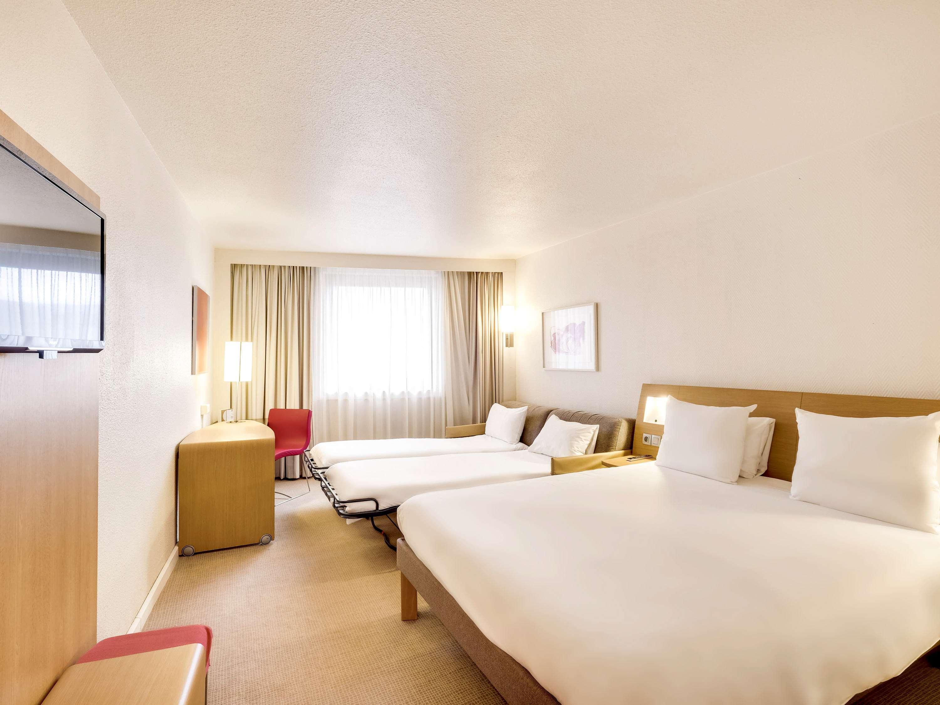 Novotel Atria Nimes Centre Exterior photo