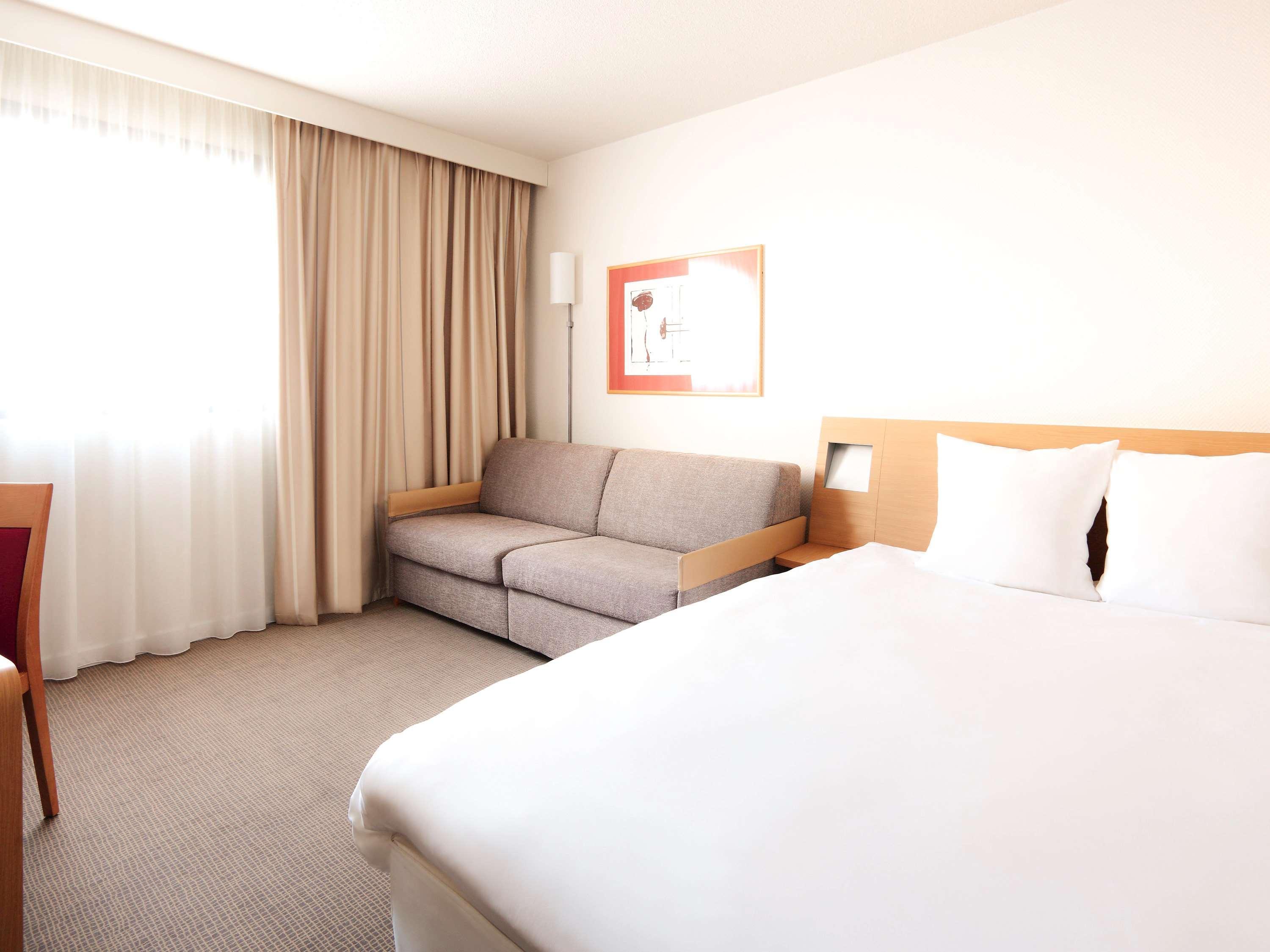 Novotel Atria Nimes Centre Exterior photo