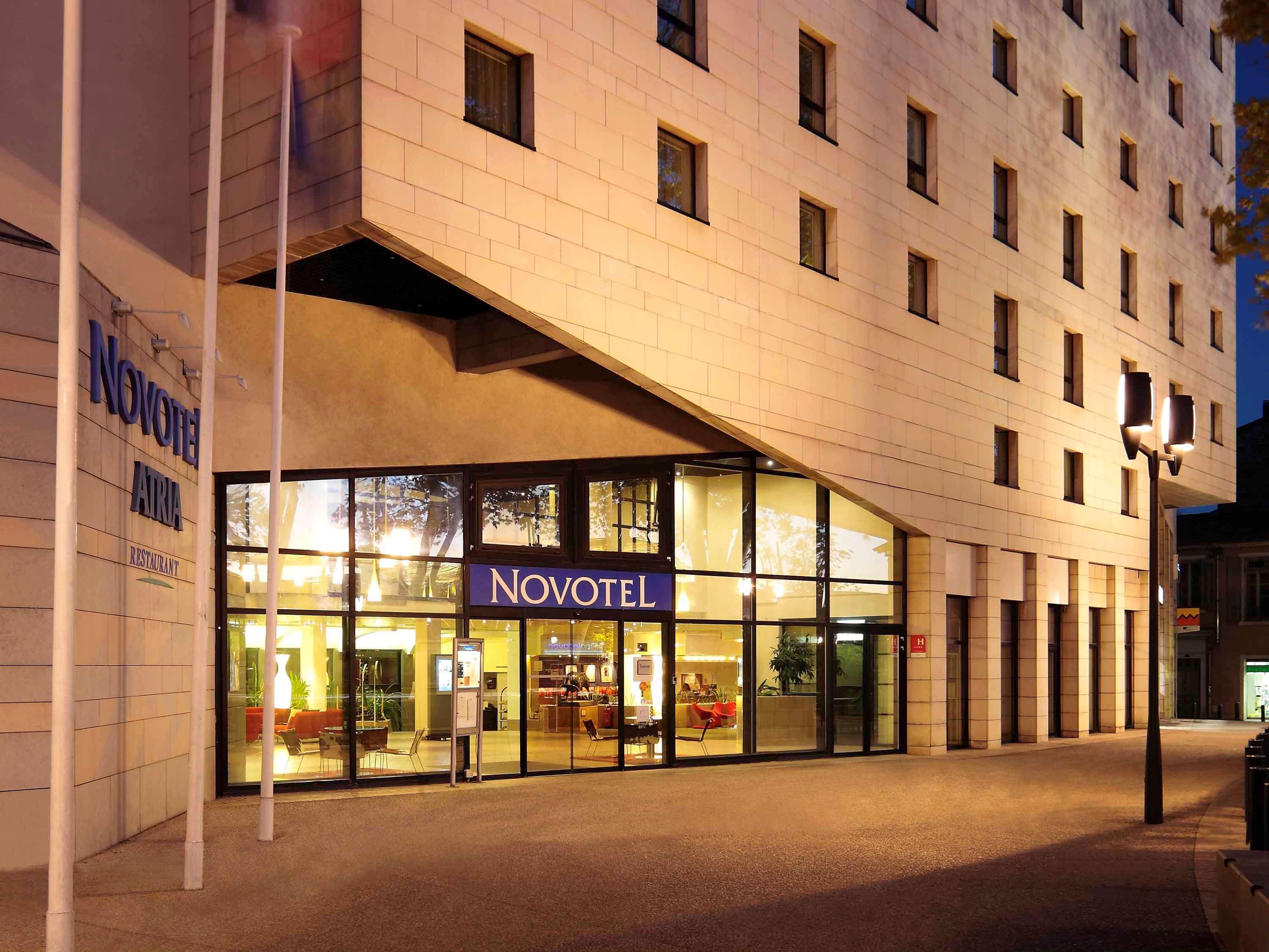 Novotel Atria Nimes Centre Exterior photo