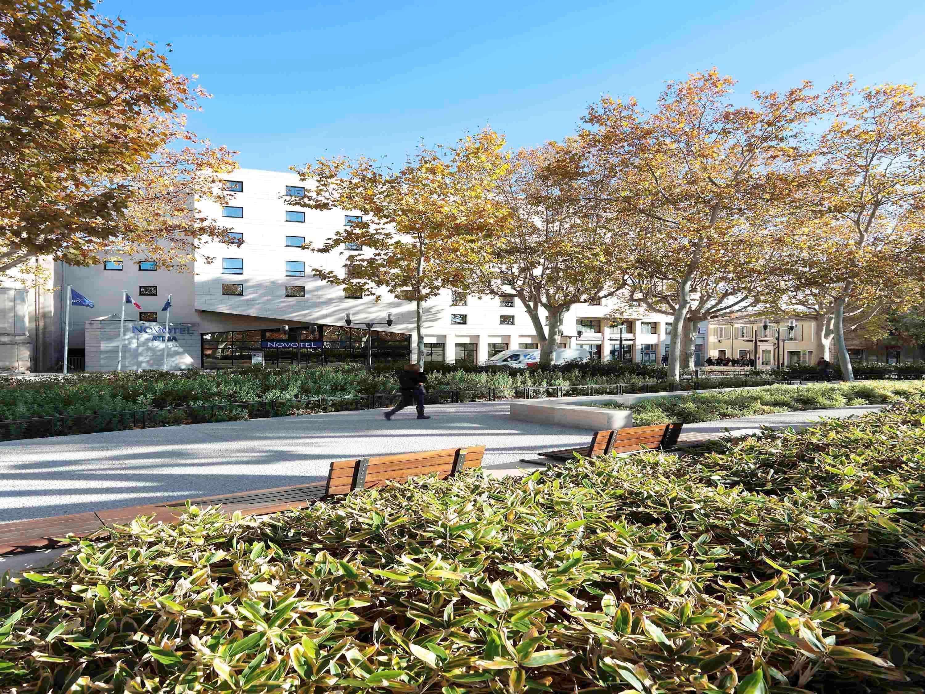 Novotel Atria Nimes Centre Exterior photo